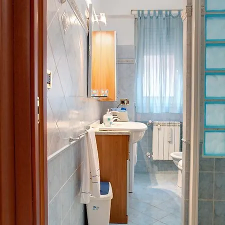 La Casetta Di Isa Apartment *